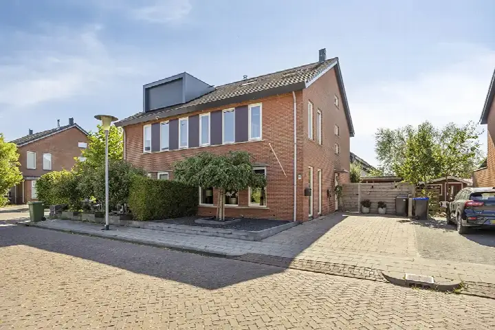 Semi-detached for sale: Johan Dijkstrastraat 14, Ten Boer Dorp Ten Boer