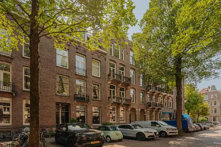 Appartement te koop: Johannes Verhulststraat 143D, Cornelis Schuytbuurt Amsterdam