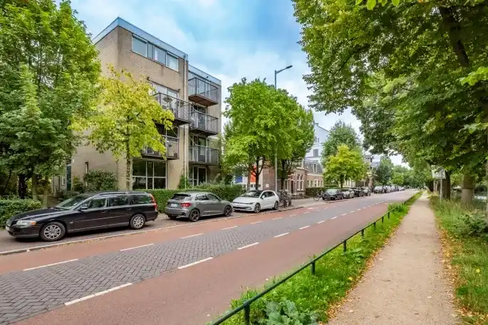 Apartment for sale: Joke Smitplein 12, Buiten Wittevrouwen Utrecht