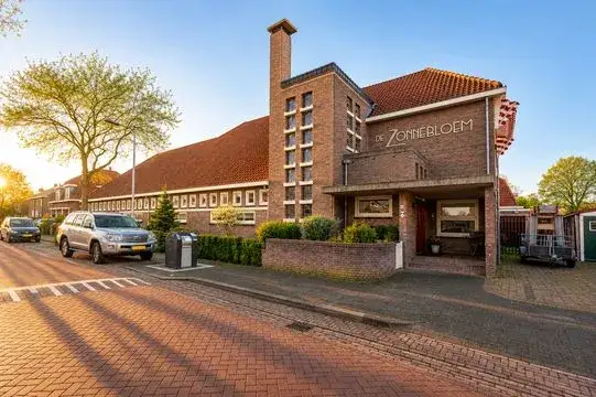 Detached house for sale: Jongkindt Coninckstraat 36, Van Boetzelaerstraat Alphen Aan Den Rijn