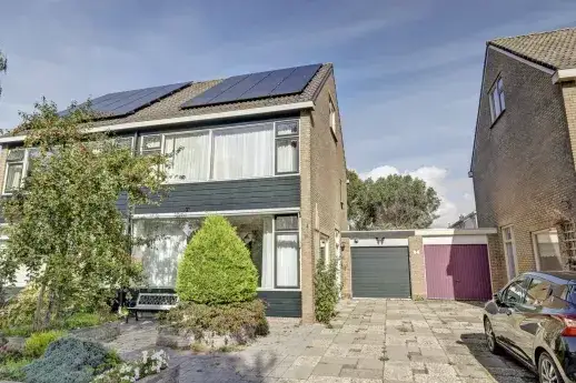 Tussenwoning te koop: Jonkersfinne 2, Workum Workum
