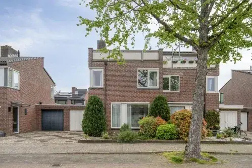 Tussenwoning te koop: Jonkerveld 104, Raam Uden