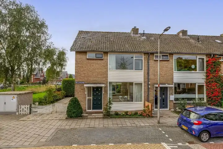 Hoekwoning te koop: Jonkheer van der Welstraat 72, Moerkapelle-Oost Moerkapelle