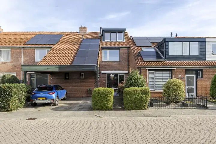 Tussenwoning te koop: Jonneveen 37, Noordbuurt Eemnes