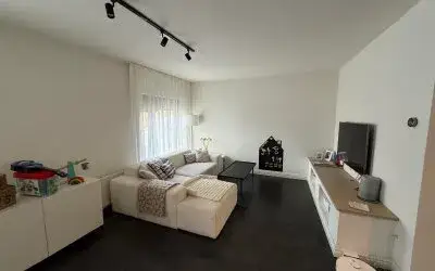 Tussenwoning te koop: Joost van den Vondelstraat 18, Elsloo Elsloo