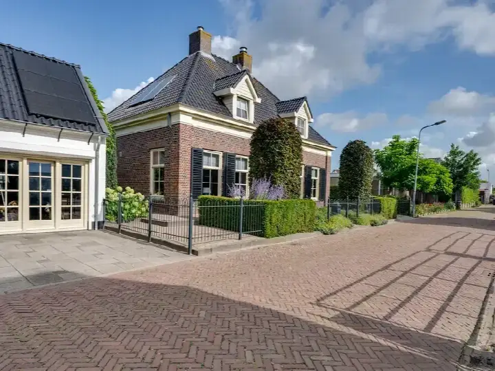 Vrijstaande woning te koop: Jozefdreef 15, Oude-Tonge prinsessenbuurt handelskade Oude-Tonge