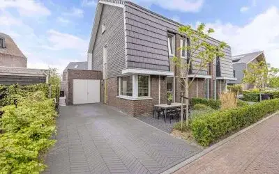 Semi-detached for sale: Jufferlaan 8, Blaricummermeent Blaricum