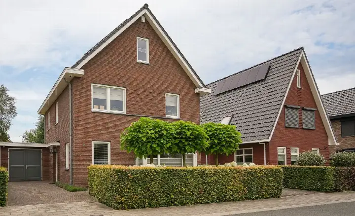 Semi-detached for sale: Juffrouw H Scholtenstraat 10, Kesteren Kesteren