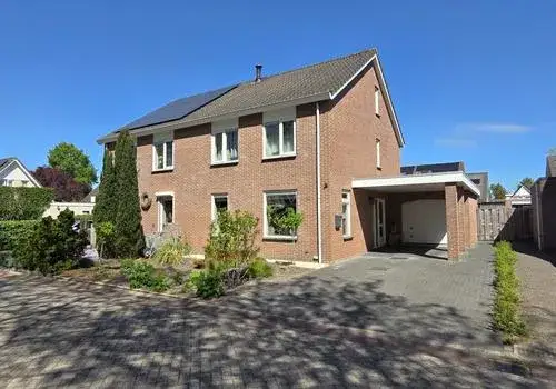 Semi-detached for sale: Juffrouw Kiestraweg 22, Hollandscheveld kern Hollandscheveld