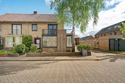 Tussenwoning te koop: Julianalaan 13, Tinnegieter Harderwijk