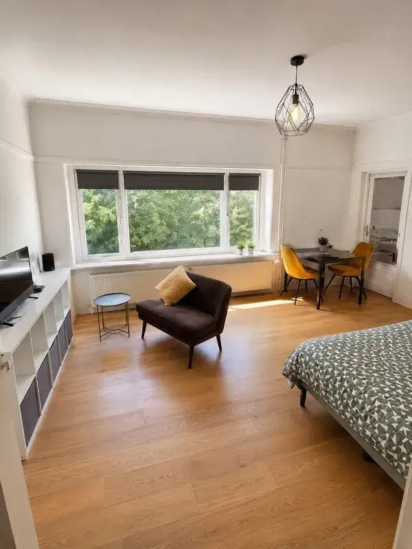 Home for rent: Julianalaan, Haverschmidtkwartier Schiedam