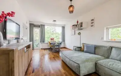 Apartment for sale: Julianaplantsoen 48, Ruimzicht Oost Diemen