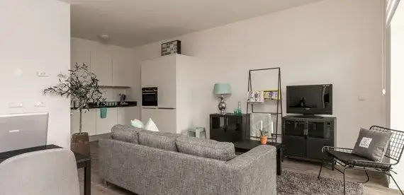 Appartement te huur: Julianaplein 19F, Julianapark Amsterdam
