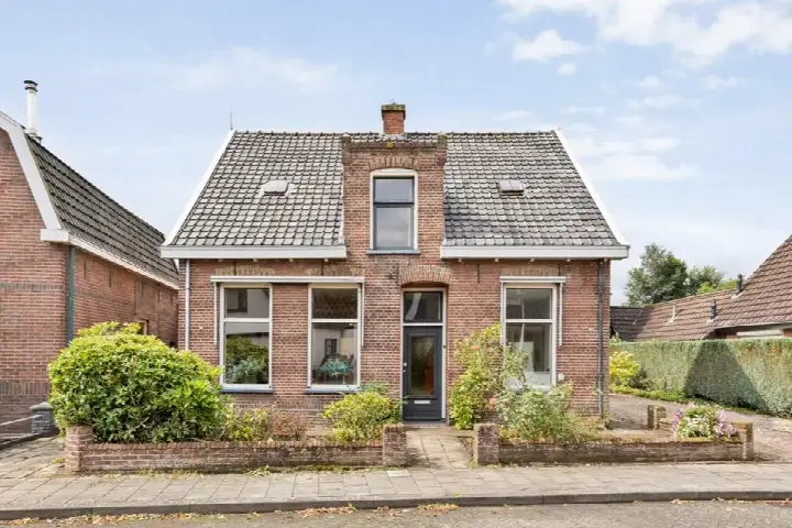 Vrijstaande woning te koop: Julianastraat 47, Enter-Noordwest Enter