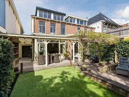 Hoekwoning te koop: Julianastraat 48, Centrum-Zuid Bodegraven