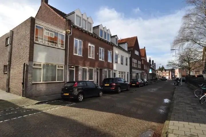 Home for rent: Julianastraat, Eliasterrein, Vonderkwartier Eindhoven