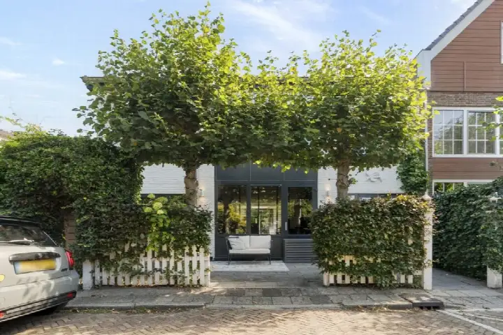 Home for sale: Julius Röntgenlaan 14,LEIDSCHENDAM, Raadhuiskwartier Leidschendam