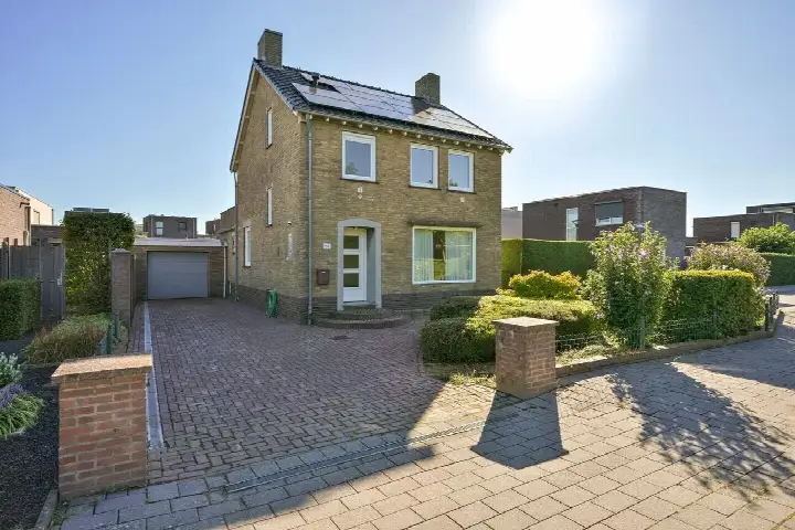 Detached house for sale: Jupiter 28, Hondsbroek Born