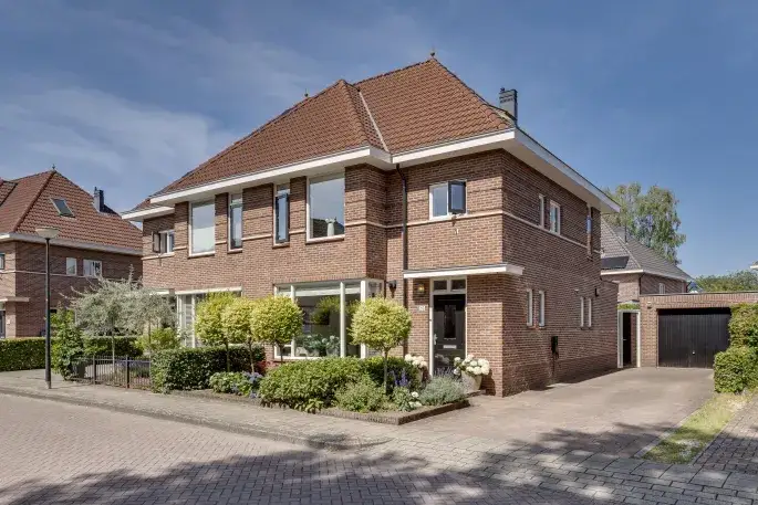 Semi-detached for sale: Jupiterlaan 20, Sprengenbos Apeldoorn