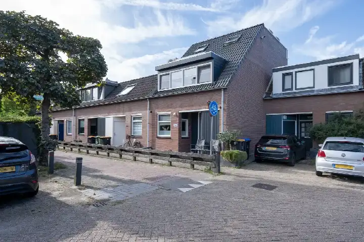 Tussenwoning te koop: Kamelenspoor 363, Kamelenspoor Maarssen