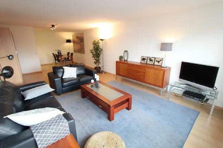 Appartement te huur: Kamerlingh Onnesstraat 30, Stadshart Amstelveen