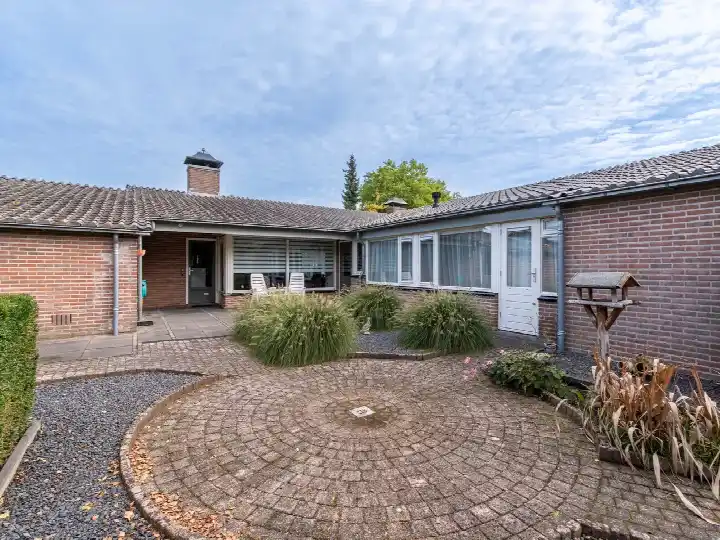 Hoekwoning te koop: Kamgras 62, Dragonder Noord Veenendaal