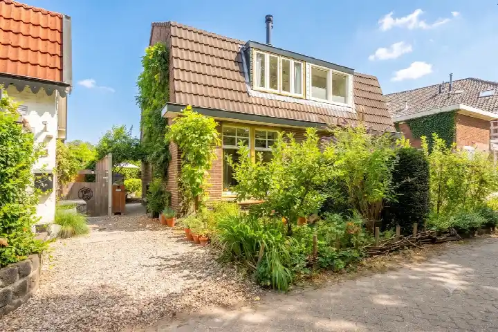 Twee-onder-één-kap te koop: Kampdwarsweg 16, Doorn-Centrum Doorn