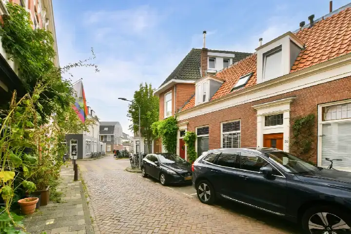 Hoekwoning te koop: Kamperstraat 32, Rozenprieel-noord Haarlem