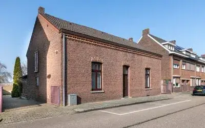 Detached house for sale: Kampstraat 63, Heerlerheide Kom Heerlen