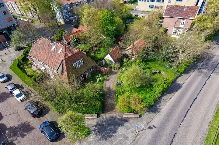 Semi-detached for sale: Kanaaldijk 232, Oud-IJmuiden Ijmuiden