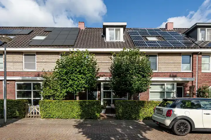 Tussenwoning te koop: Kantbloemsingel 30, Vleuterweide-West Vleuten