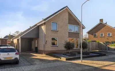 Vrijstaande woning te koop: Kanunnik de Vriesstraat 6, Ulft-Noord Ulft