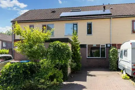 Terraced house for sale: Kapelmeestershoeve 202, Matenhoeve Apeldoorn