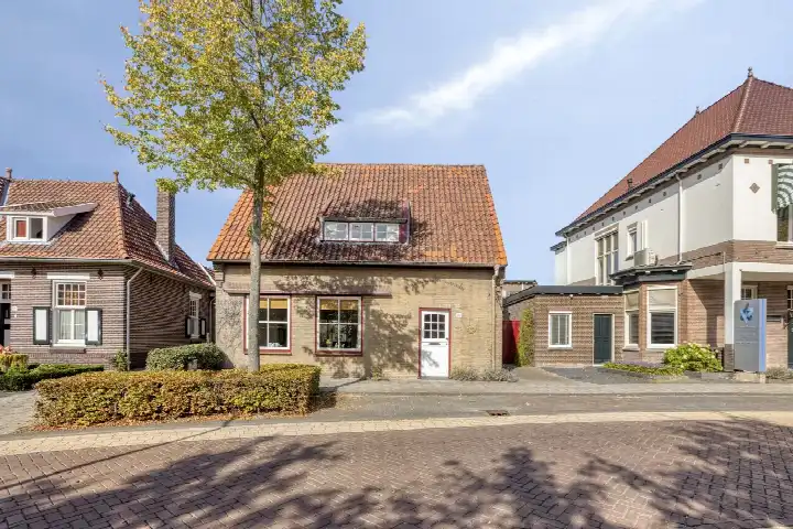 Semi-detached for sale: Kapelstraat 20, Donk Beek En Donk