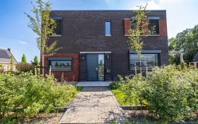 Vrijstaande woning te koop: Kardinaalsmuts 8, Buitengebied ten zuiden van Leek Leek