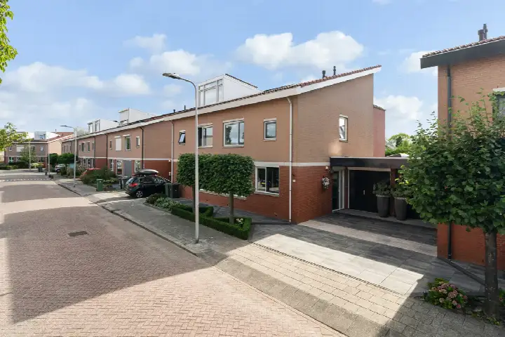 Tussenwoning te koop: Karekiet 35, Nieuwe Vaart 'S-Gravenzande