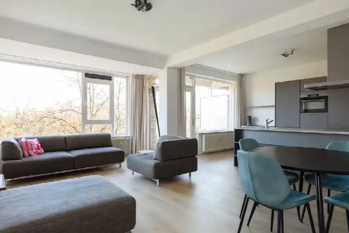 Appartement te koop: Karel Doormanlaan 103, Huizingalaan, K. Doormanlaan en omgeving Utrecht