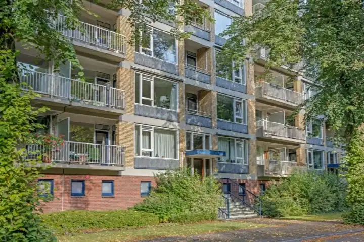 Appartement te koop: Karel Doormanlaan 143, Huizingalaan, K. Doormanlaan en omgeving Utrecht