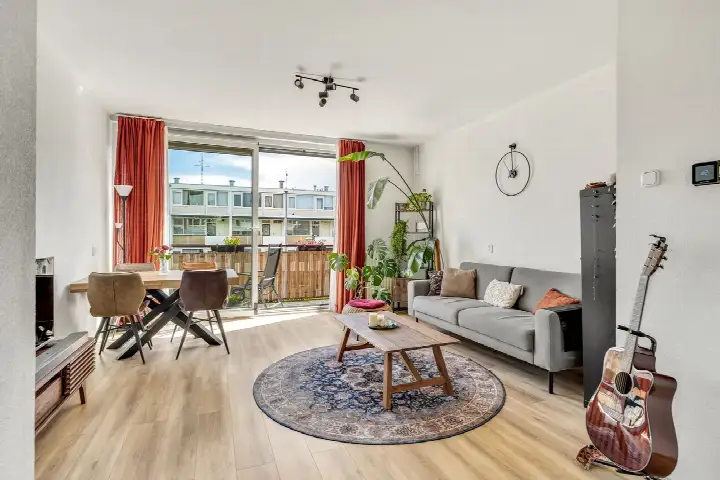 Appartement te koop: Karel Doormanlaan 282, Zeeheldenkwartier Hilversum