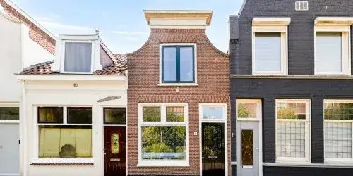 Terraced house for sale: Karnemelksloot 38, Kadenbuurt Gouda