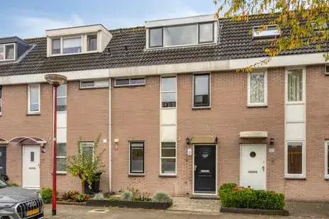 Tussenwoning te koop: Karnweide 45, Buitenweides Nieuwegein