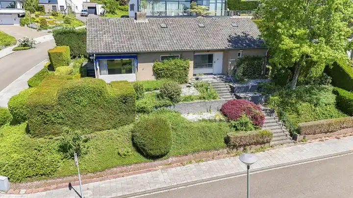 Detached house for sale: Karolingenstraat 1, Hulsveld Simpelveld