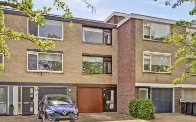 Tussenwoning te koop: Karolingersweg 182, De Heul Wijk Bij Duurstede