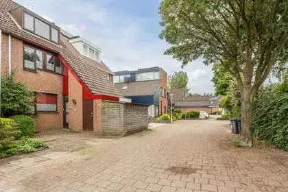 Tussenwoning te koop: Karpersloot 54, Seghwaert-Zuid-West Zoetermeer