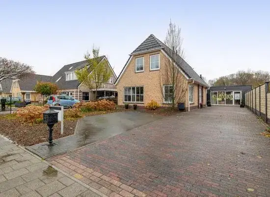 Vrijstaande woning te koop: Kastanjehof 34, Winschoten-Bomenbuurt Winschoten