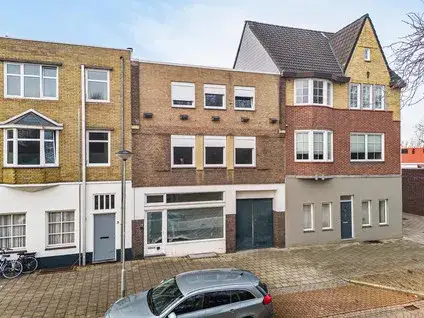 Tussenwoning te koop: Kastanjelaan 5, Lindenheuvel Geleen