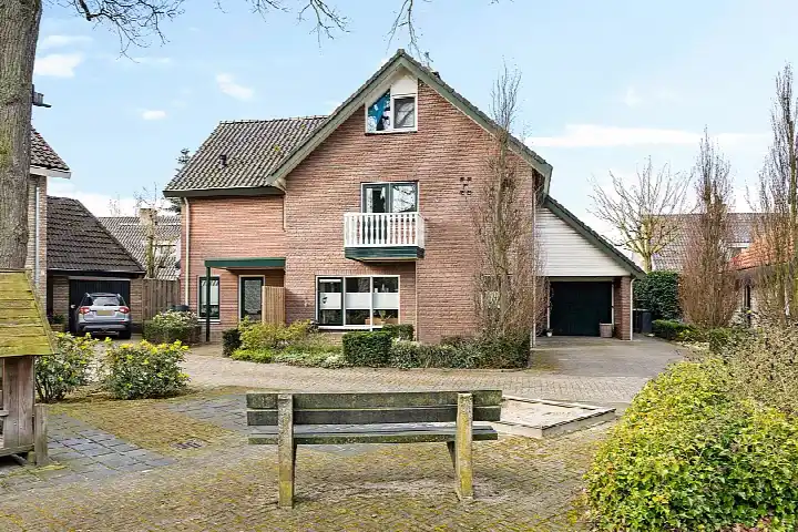Appartement te koop: Kastanjestraat 19, Bentelo kern Bentelo