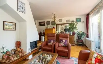 Tussenwoning te koop: Kasteel Cannestraat 37, Kastelenbuurt Noord Tilburg