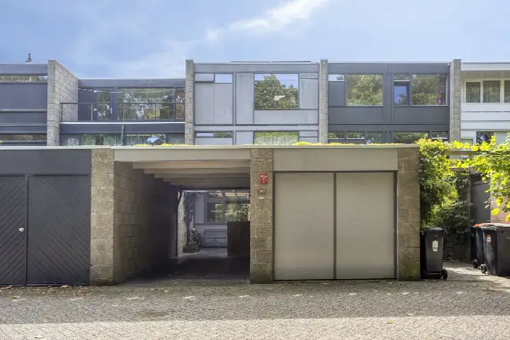 Tussenwoning te koop: Kattenbosch 103, Hondsberg Rosmalen