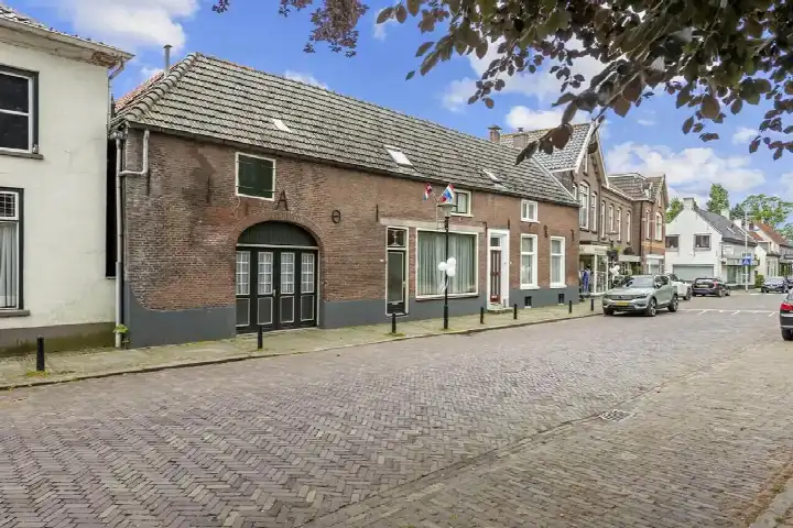 Tussenwoning te koop: Kattenburg 44A, Druten Centrum Druten
